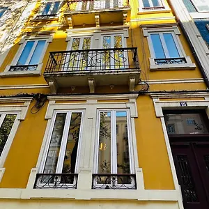 suites-luciano-cordeiro.hotels-lisbon-portugal.com/